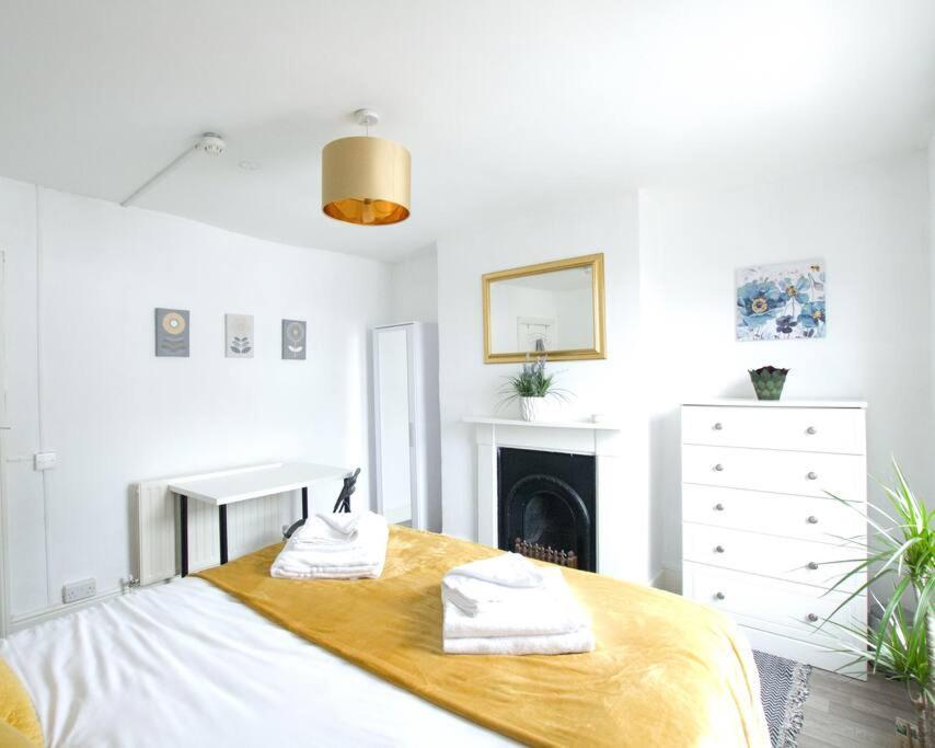 Centre 4 Bedroom House *