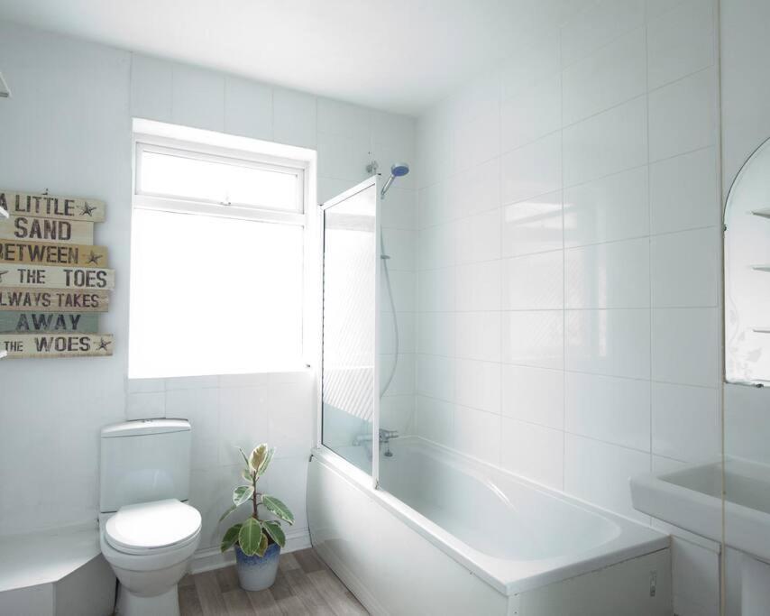 Centre 4 Bedroom House Apartment
