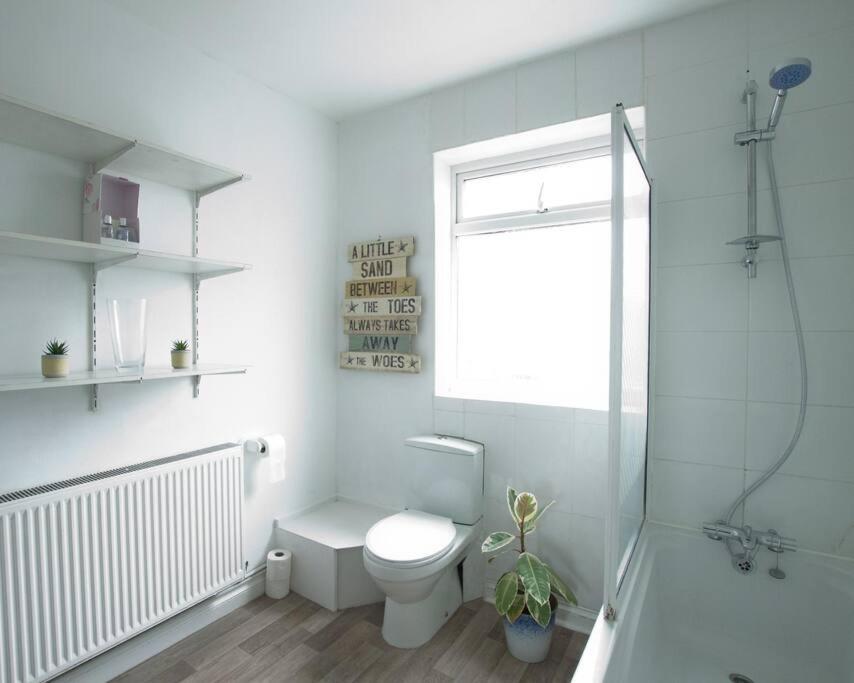 Centre 4 Bedroom House Apartment
